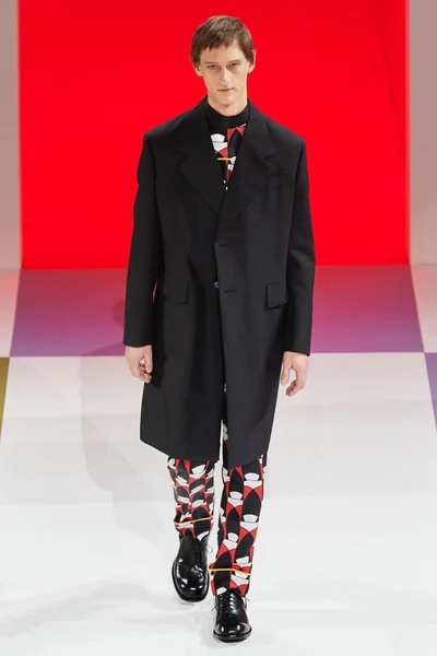 Look 54